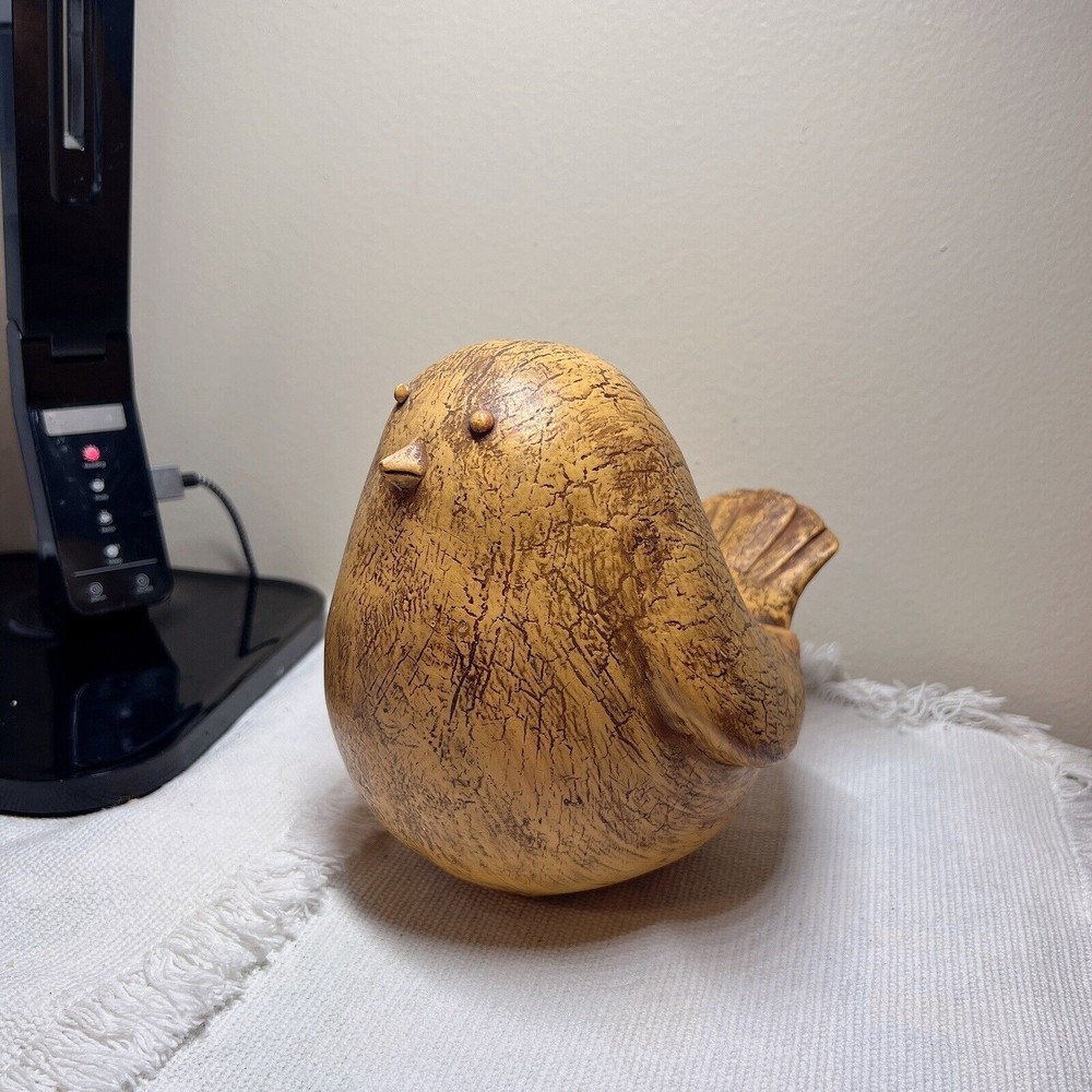 Ceramic Big Bird 6"inches high x5"inches wide